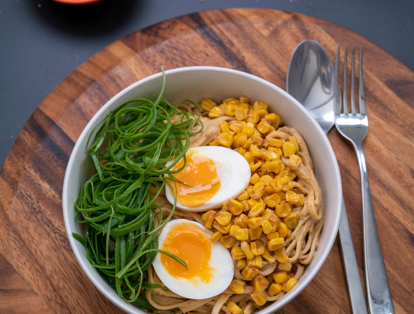 Ramen frío de maíz