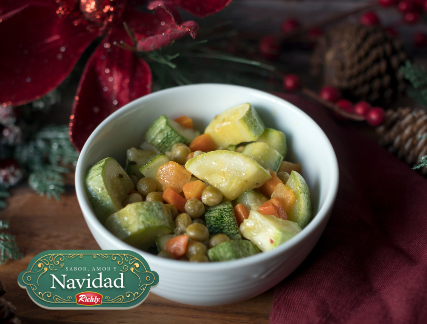 Zucchini navideño con guisantes